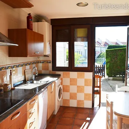 Semesterbostad Calzadas - Jardin, Parking Y Vistas Increibles *