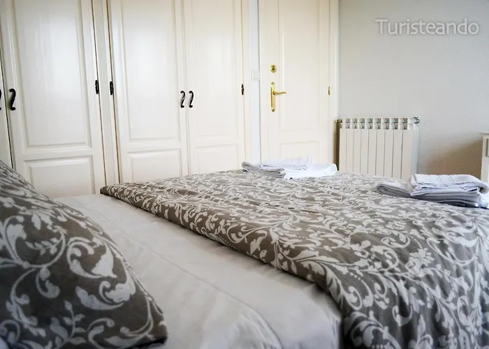 Semesterbostad Calzadas - Jardin, Parking Y Vistas Increibles