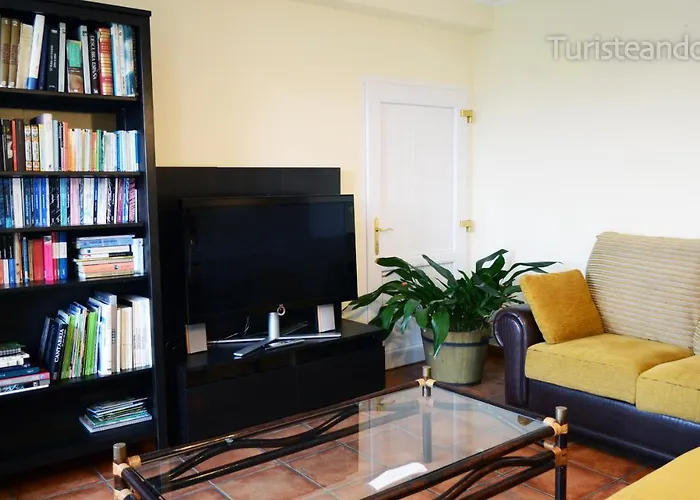 Semesterbostad Calzadas - Jardin, Parking Y Vistas Increibles