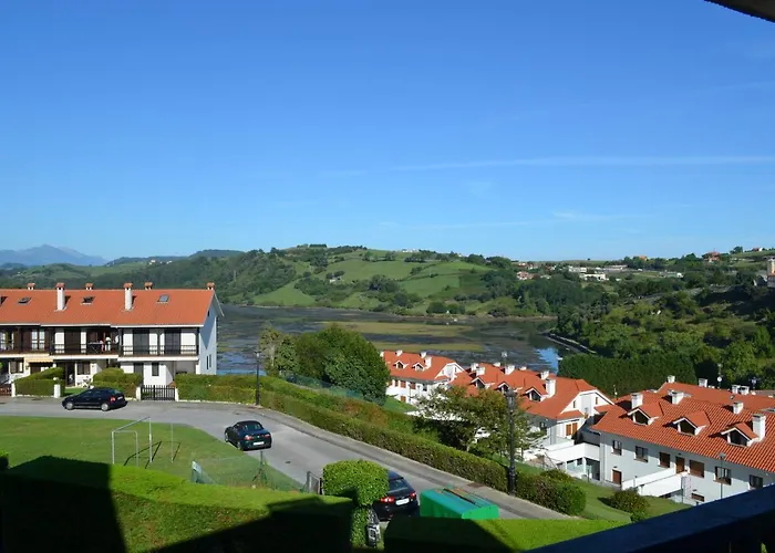 Calzadas - Jardin, Parking Y Vistas Increibles San Vicente De La Barquera